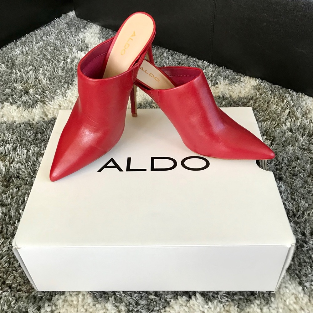 Aldo women lareidith red leather size  6.5
